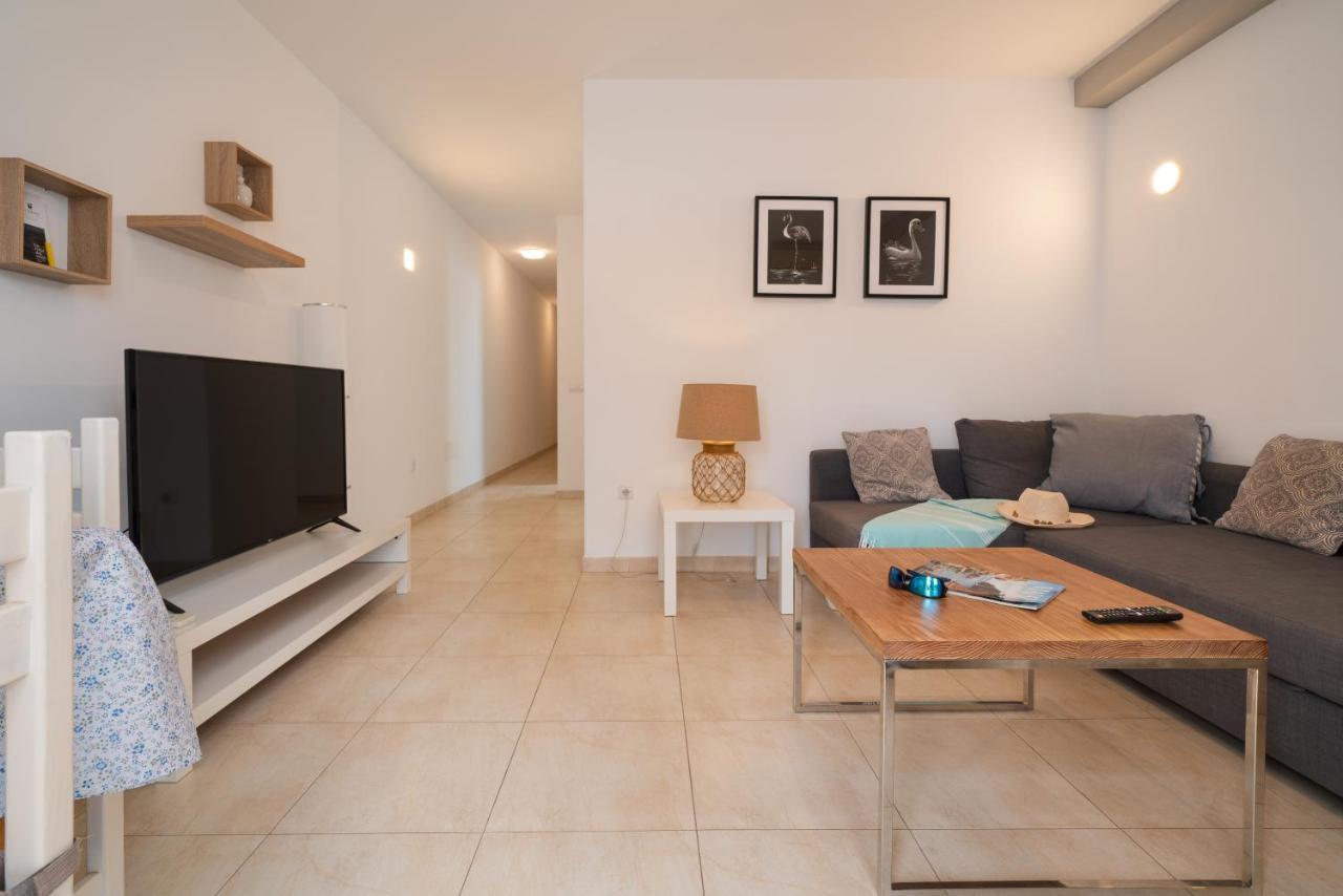 Sabbia Suites Ginesa Arrecife  Ngoại thất bức ảnh